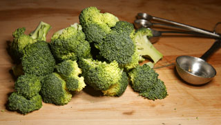 broccoli_cut_spoons